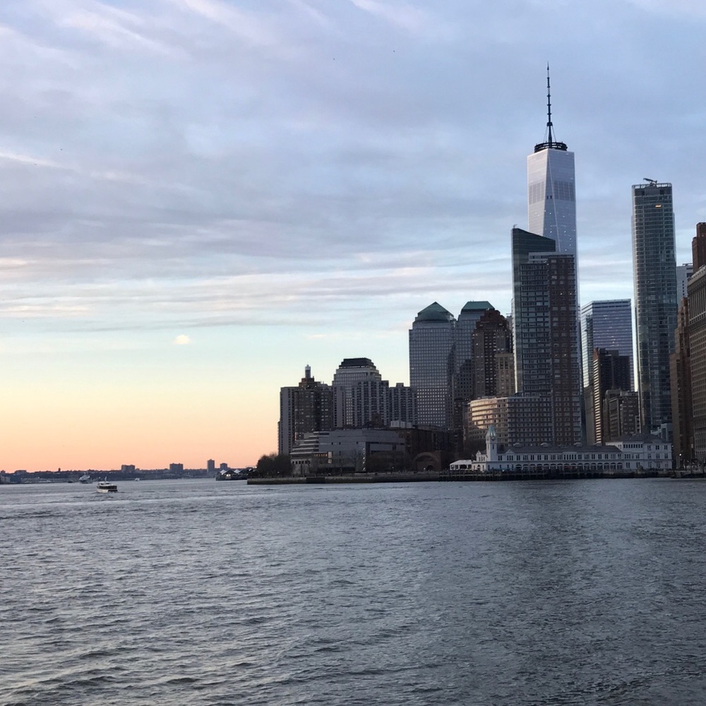 Meet your Posher, Larisa